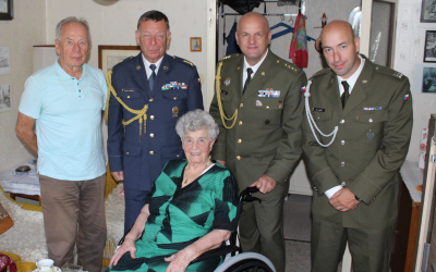 Válečná veteránka z 2. světové války oslavila narozeniny