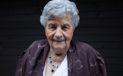 Válečná veteránka Dana Milatová oslavila 90. narozeniny