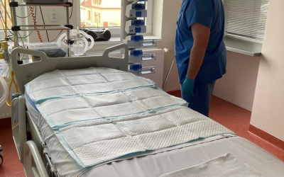 Nasazení armády v nemocnici Agel v Novém Jičíně
