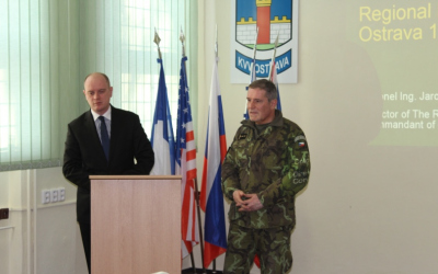 Přednášku zahájil ředitel KVV Ostrava společně s generálním konzulem Polské republiky