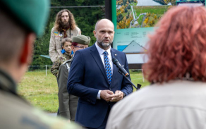 Památník skupiny Wolfram odhalen – hrdinství výsadkářů žije dál