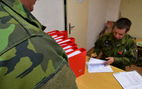 nástup na vojenské cvičení