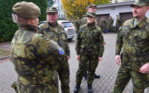nástup na vojenské cvičení
