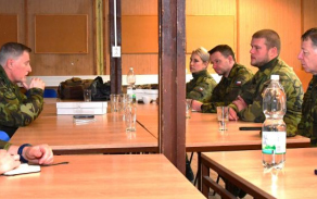 Hejtman Moravskoslezského kraje navštívil cvičící jednotky KVV Ostrava