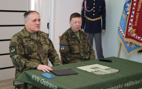 Velitel Velitelství teritoriálních sil Armády České republiky navštívil Krajské vojenské velitelství Ostrava