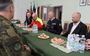 Velitel Velitelství teritoriálních sil Armády České republiky navštívil Krajské vojenské velitelství Ostrava