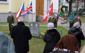 V Hrabůvce si připomněli 82. výročí popravy letců RAF
