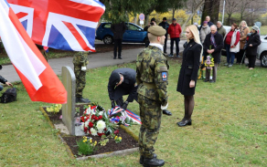 V Hrabůvce si připomněli 82. výročí popravy letců RAF