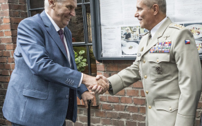 Prezident ČR Miloš Zeman s ředitelem KVV Ostrava