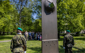 20220505_pamatnik_park_ms_kraj_jz_2095.jpg