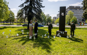 20220505_pamatnik_park_ms_kraj_jz_2132.jpg