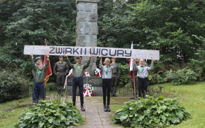 Zástupci KVV Ostrava uctili památku letců Žwirky a Wigury