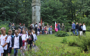 Zástupci KVV Ostrava uctili památku letců Žwirky a Wigury