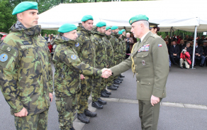 Povýšení příslušníků aktivní zálohy do vyšší hodnosti