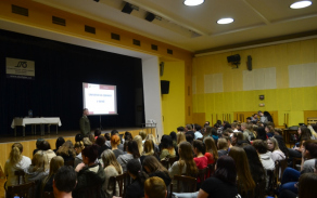Prezentace příslušníka Rekrutačního pracoviště Ostrava
