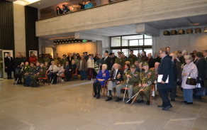 Součástí 3 denního bloku oslav byl také pietní akt v Národním památníků 2. světové války v Hrabyni