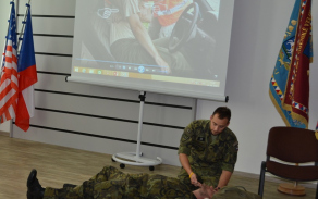 Součástí prezentace byla zdravotní příprava