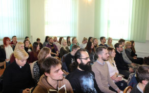 Studenti institutu politických věd v Katovicích