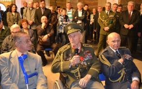 Váleční veteráni generálmajor Mikuláš Končický a plukovník Pavel Vranský