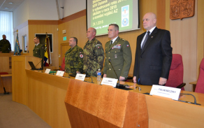 Zástupci armády a kraje